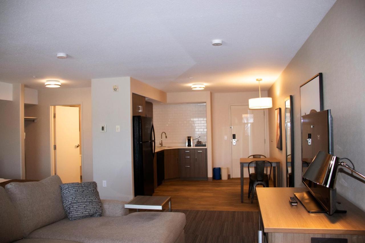 Canalta Airdrie